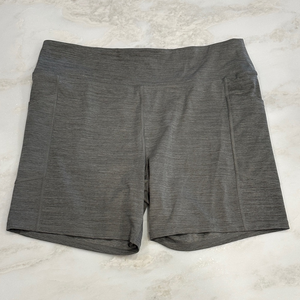 American Eagle Outfitters Gray Biker Shorts Size XXL